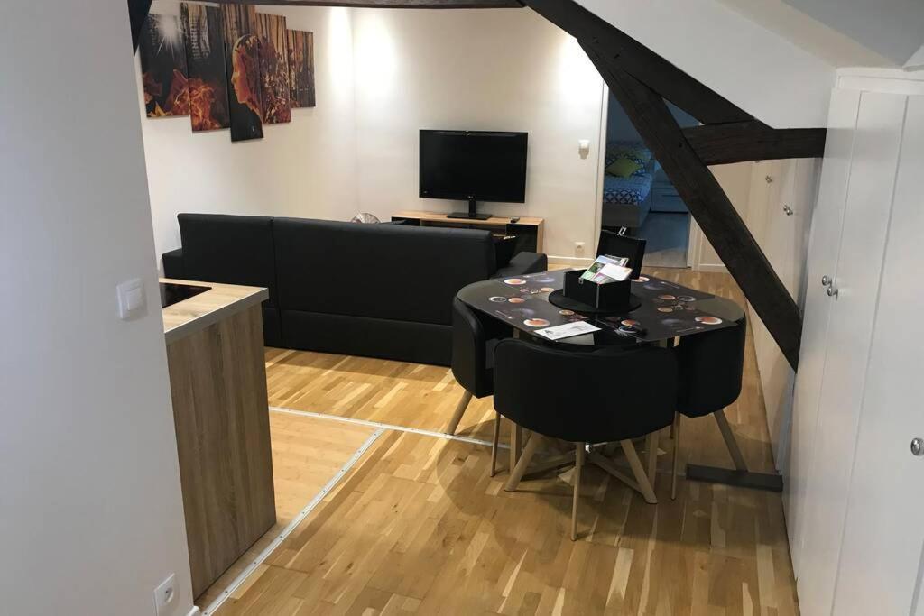 Apartament L Alyse Charleville-Mézières Zewnętrze zdjęcie
